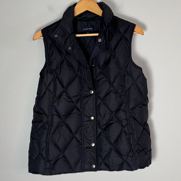 Lands' End Jackets & Blazers - Lands End quilted black puffer vest, medium